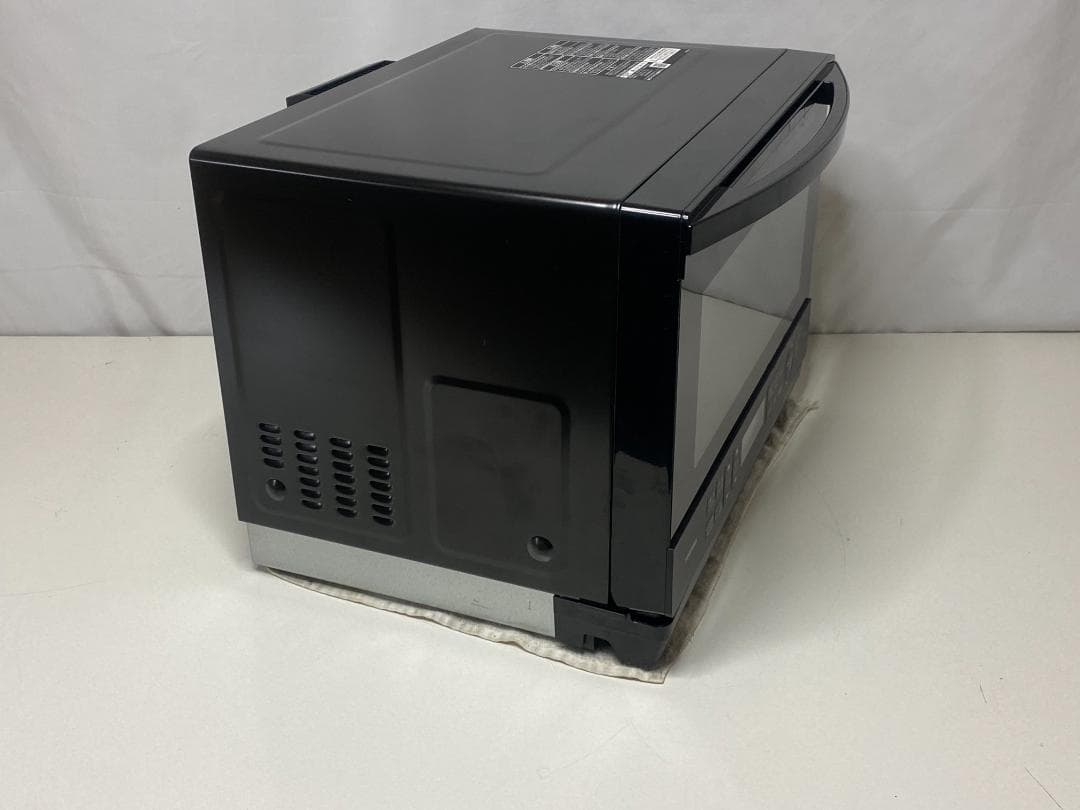 TOSHIBA オーブンレンジ　ER-D70A(W)　2025年製