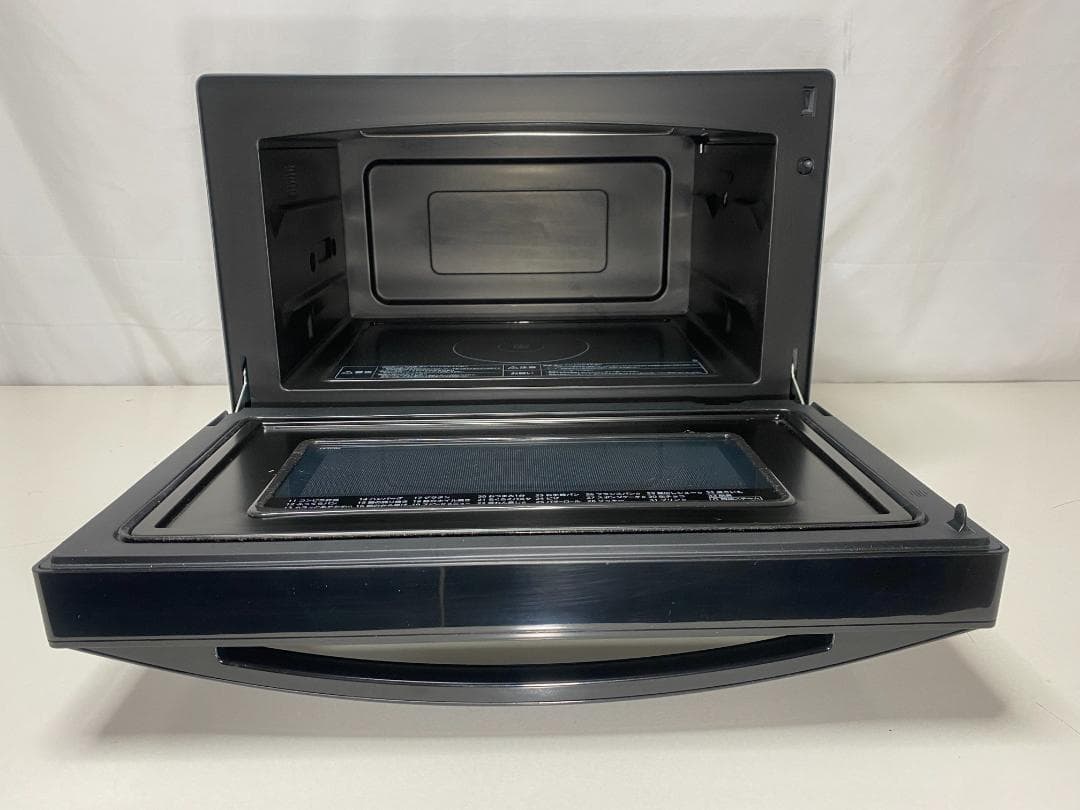 TOSHIBA オーブンレンジ　ER-D70A(W)　2025年製