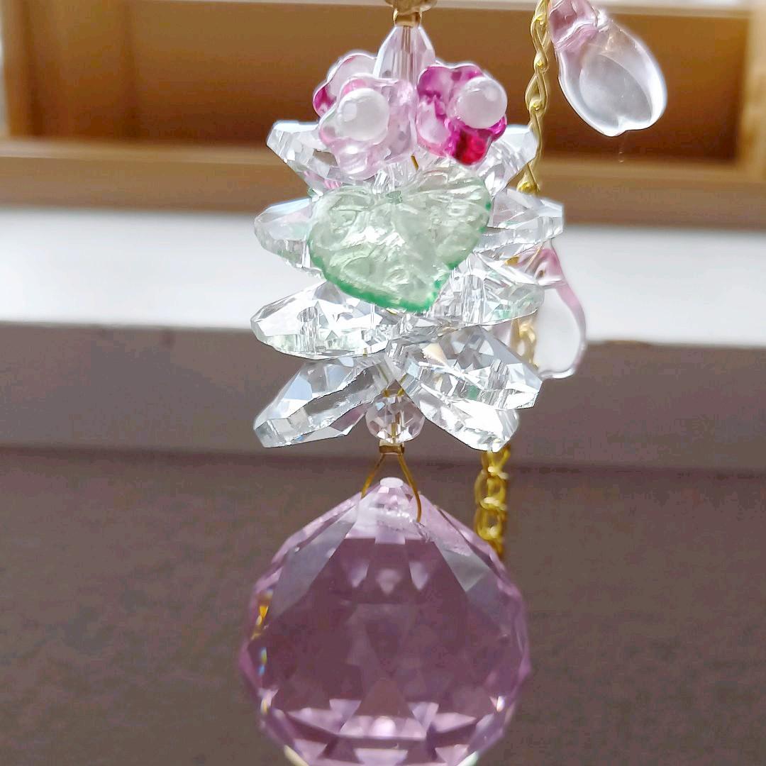 サンキャッチャー♡ハンドメイド「ガラスの花びら♡」