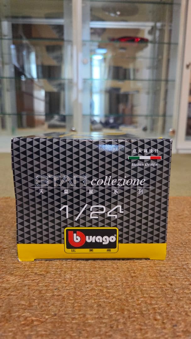 1/24 ブラーゴ ランボルギーニ カウンタック LPI 800-4