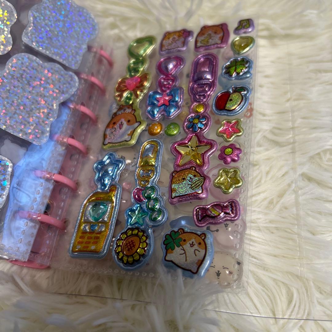 【シール帳完成品】