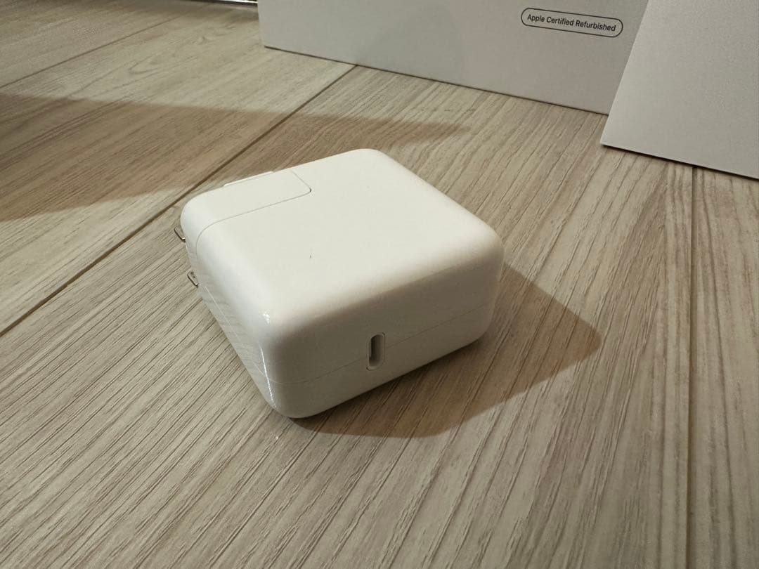 MacBook本体 Apple MacBook Air M1 (M1, 2020)