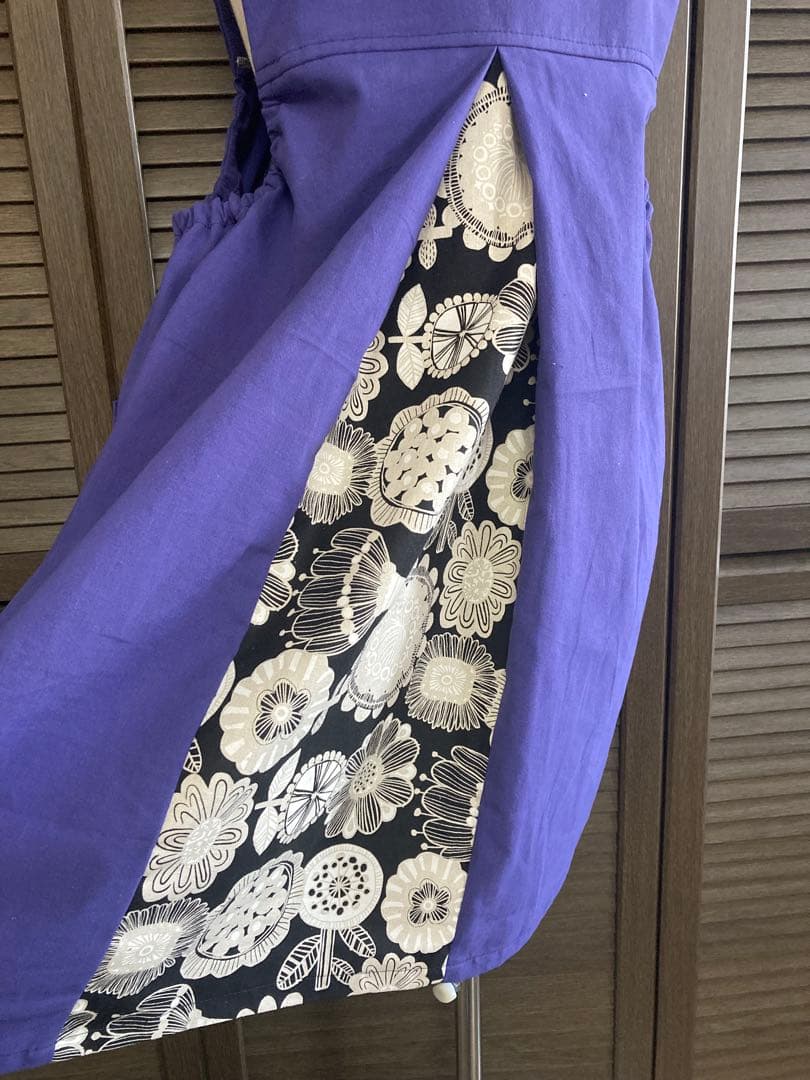 専用　ハンドメイド　エプロン　割烹着　保育士　介護士　看護師　ワンピース