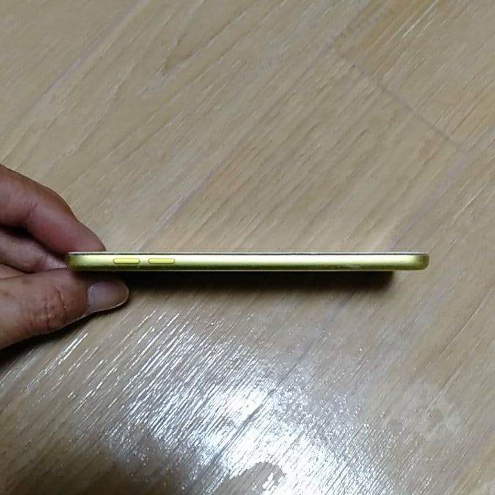 ポータブルプレーヤー iPod touch MD715J/A