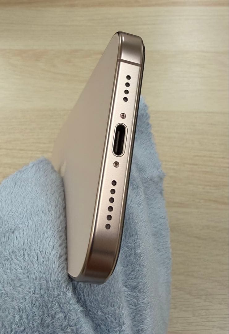 【極美品】iPhone16 promax 512GBデザートチタニウム