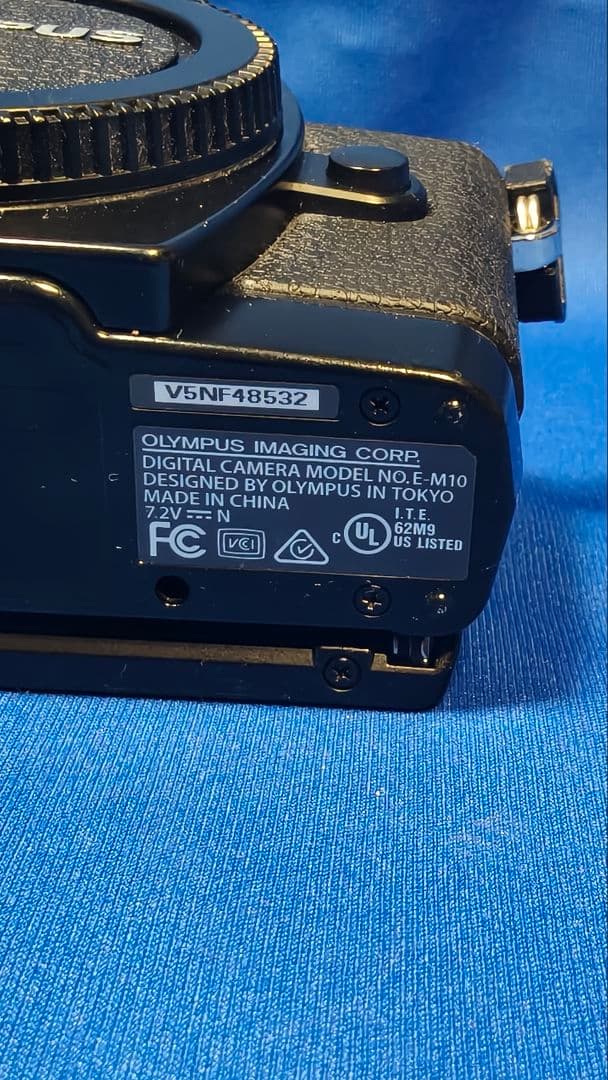 OLYMPUS OM-D EM-10 ミラーレス一眼カメラ