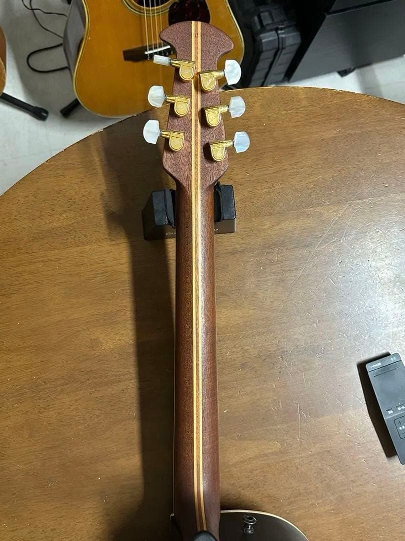 大人気❗️Ovation(オベーション)1769Custom Legend