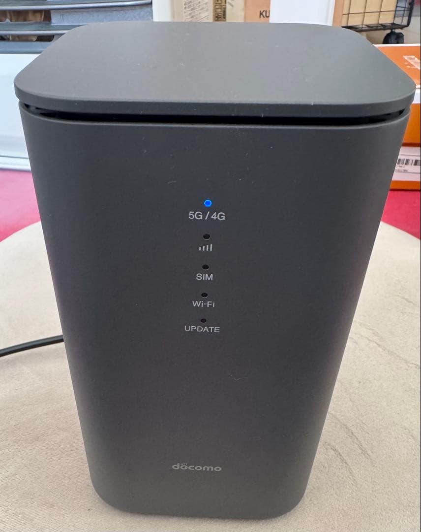 docomo 5g HR02 ドコモ　ホームルーター