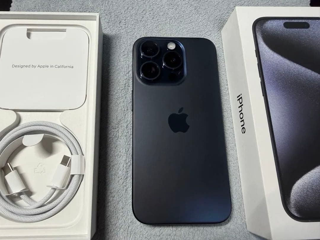 iPhone 15 Pro ブラーチタニウム 本体 512GB SIMフリー