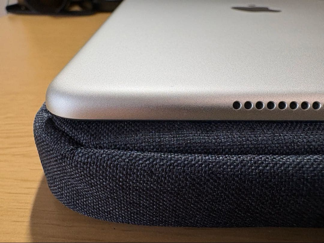 iPad Air3 Wi-Fi+cellularモデル シルバー 64GB 本体