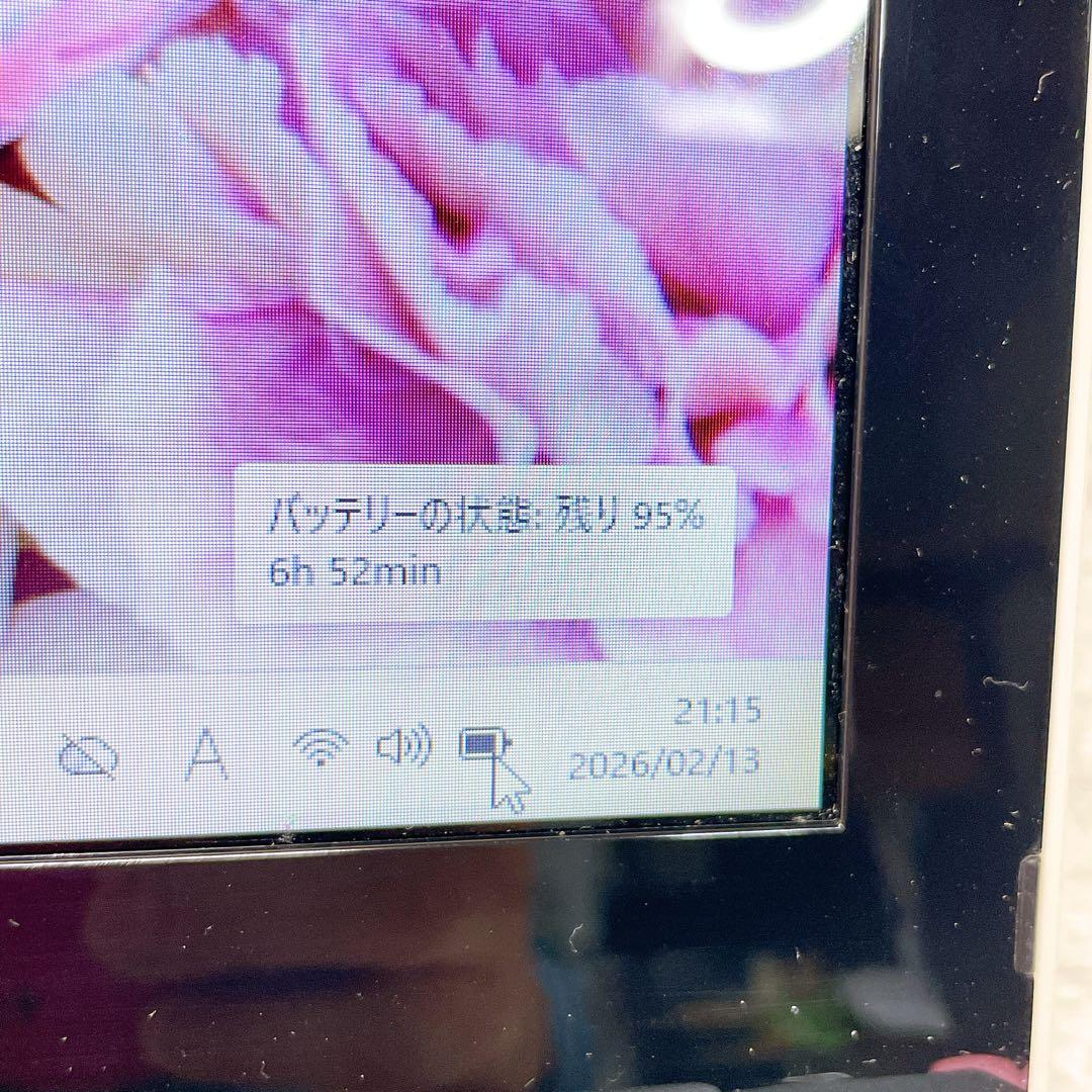 【人気】メモリ8GB✨SSD✨カメラ付✨ノートパソコン Windows11