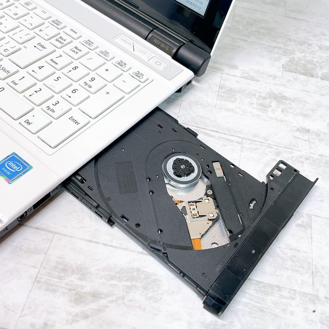 【人気】メモリ8GB✨SSD✨カメラ付✨ノートパソコン Windows11