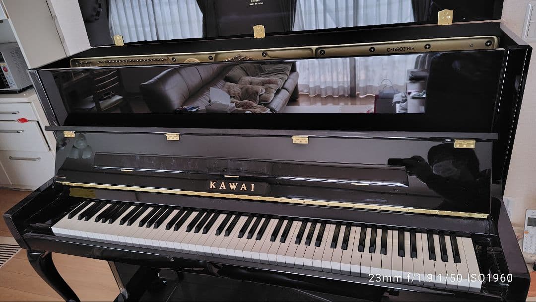 カワイ　アップライトピアノ　C-580F