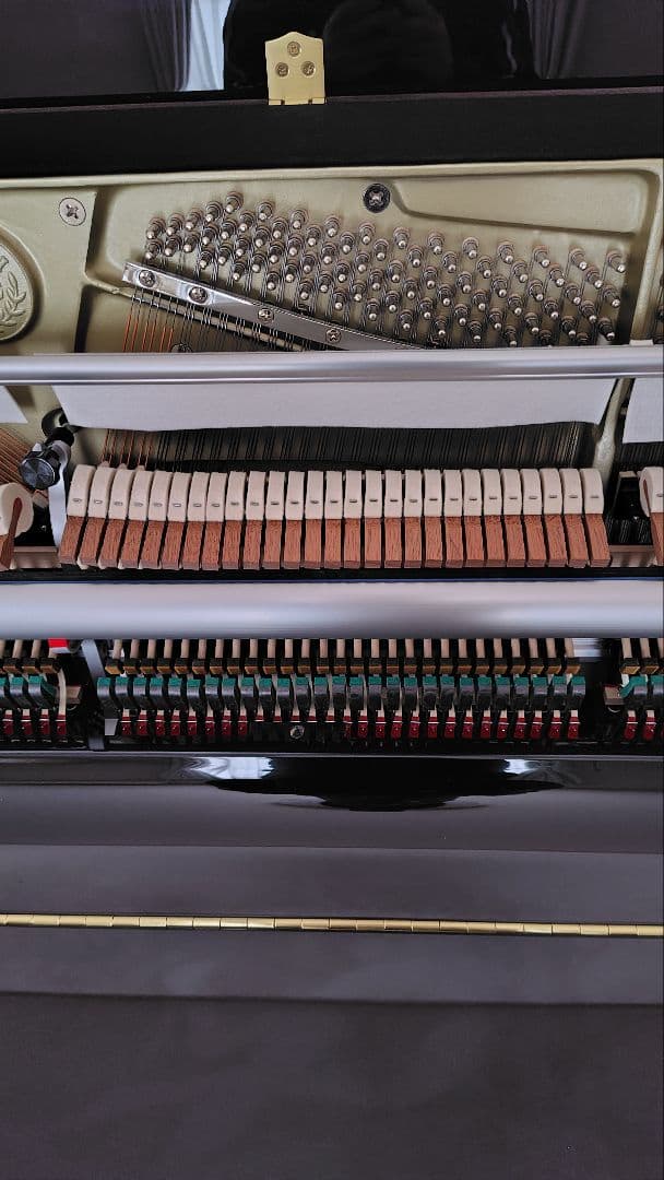 カワイ　アップライトピアノ　C-580F