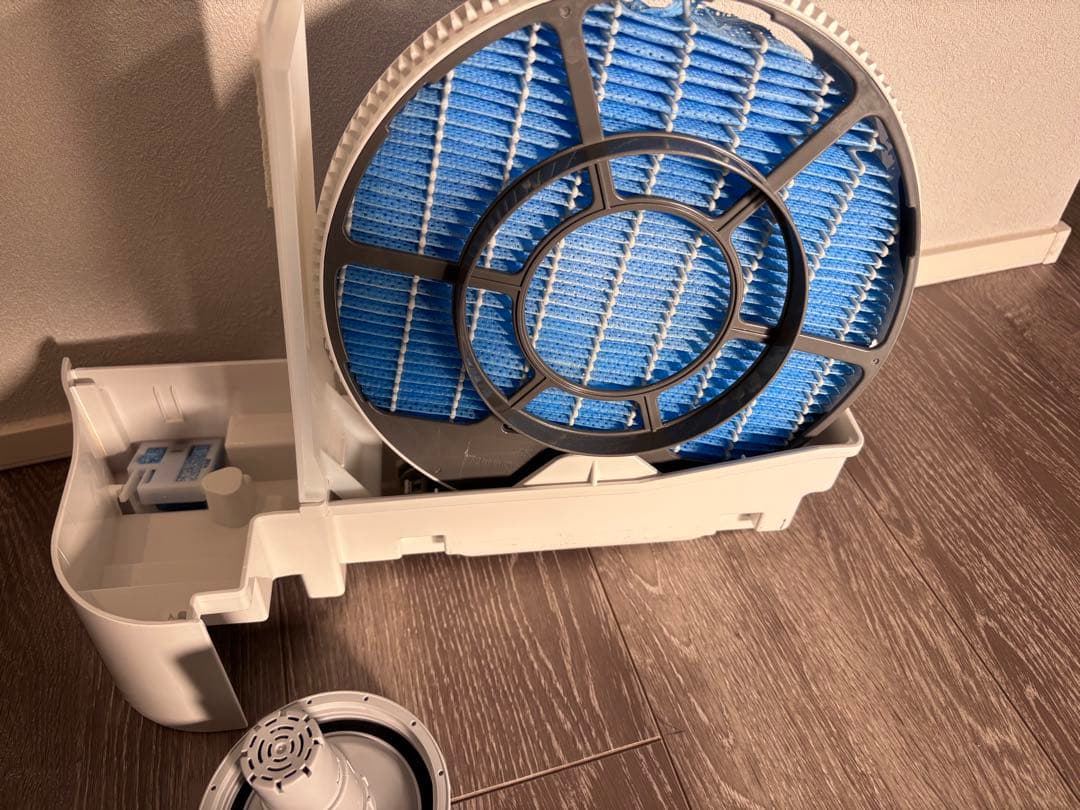 気化式加湿器 空気清浄機　きれいモニター機能　シャープ　プラズマクラスター