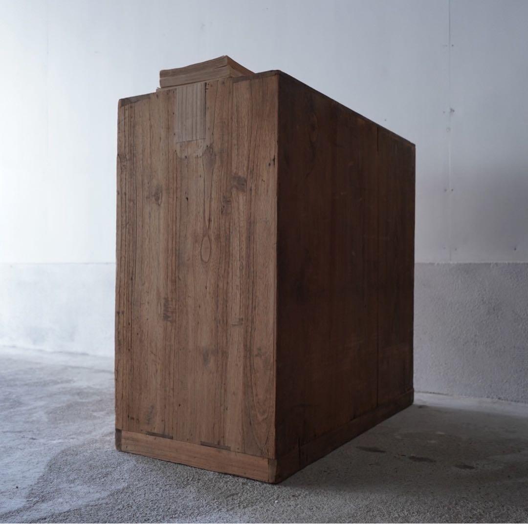 4杯の引き出しチェスト