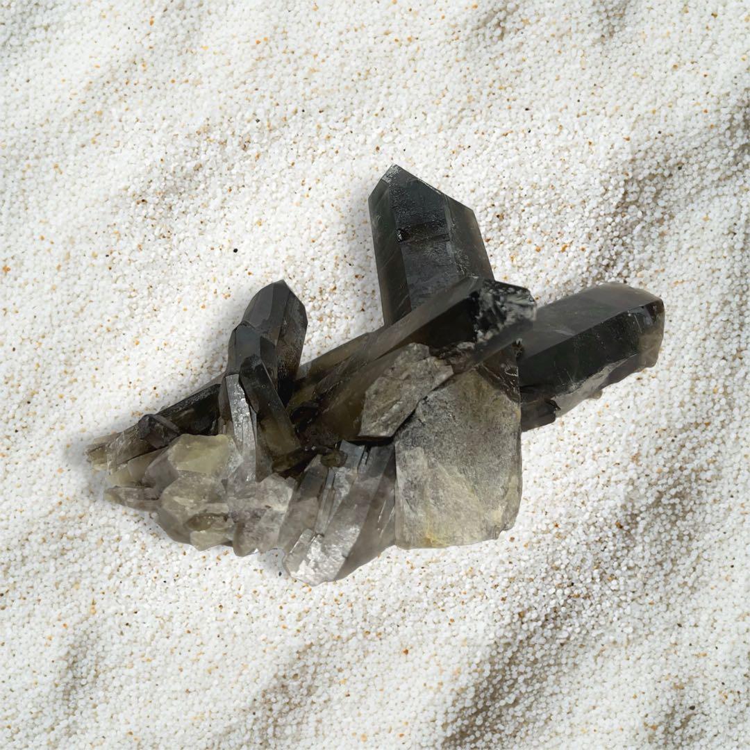 ⭐️モリオンクラスター❤︎1Kg 【最強】天然石　浄化　邪鬼　クラスター 黒水晶