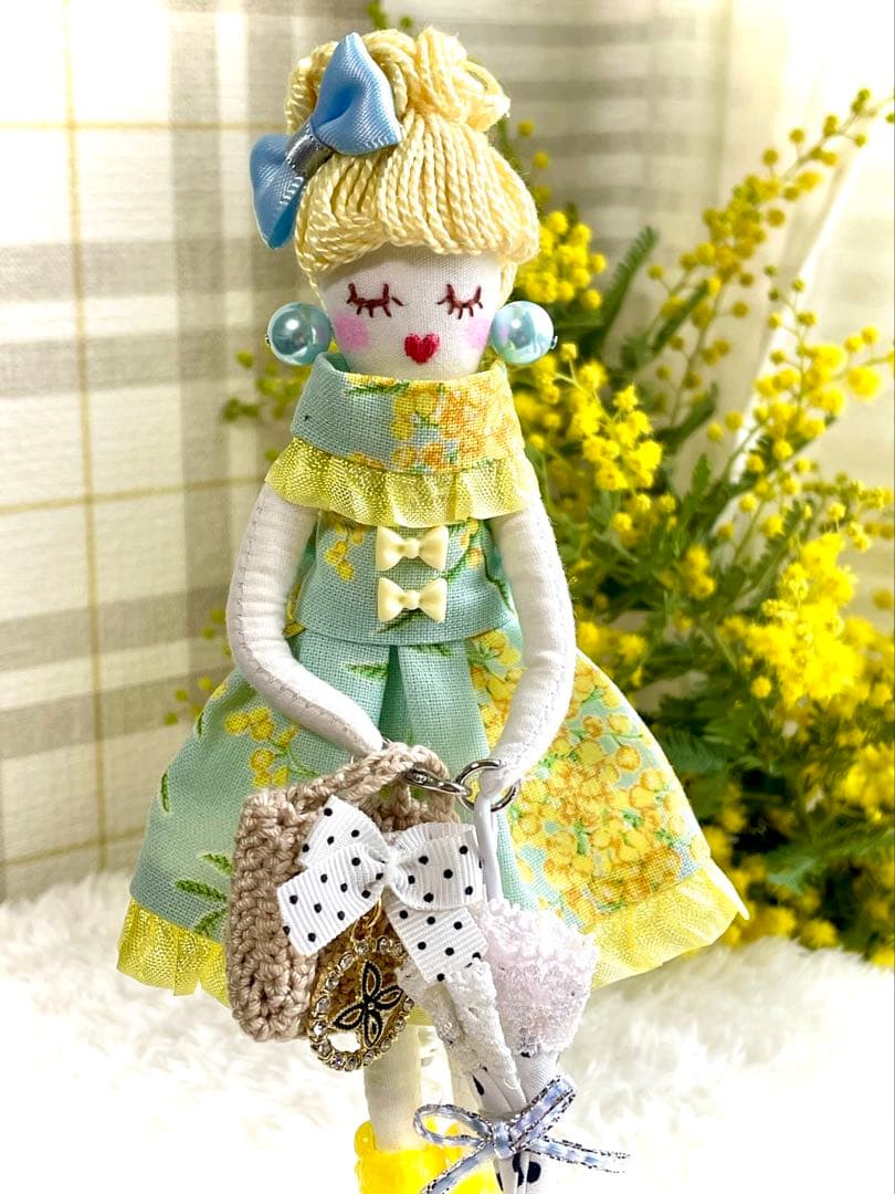 リントンツイード❤️ピンクサテンスカート❤️ハンドメイド♡ドールチャーム