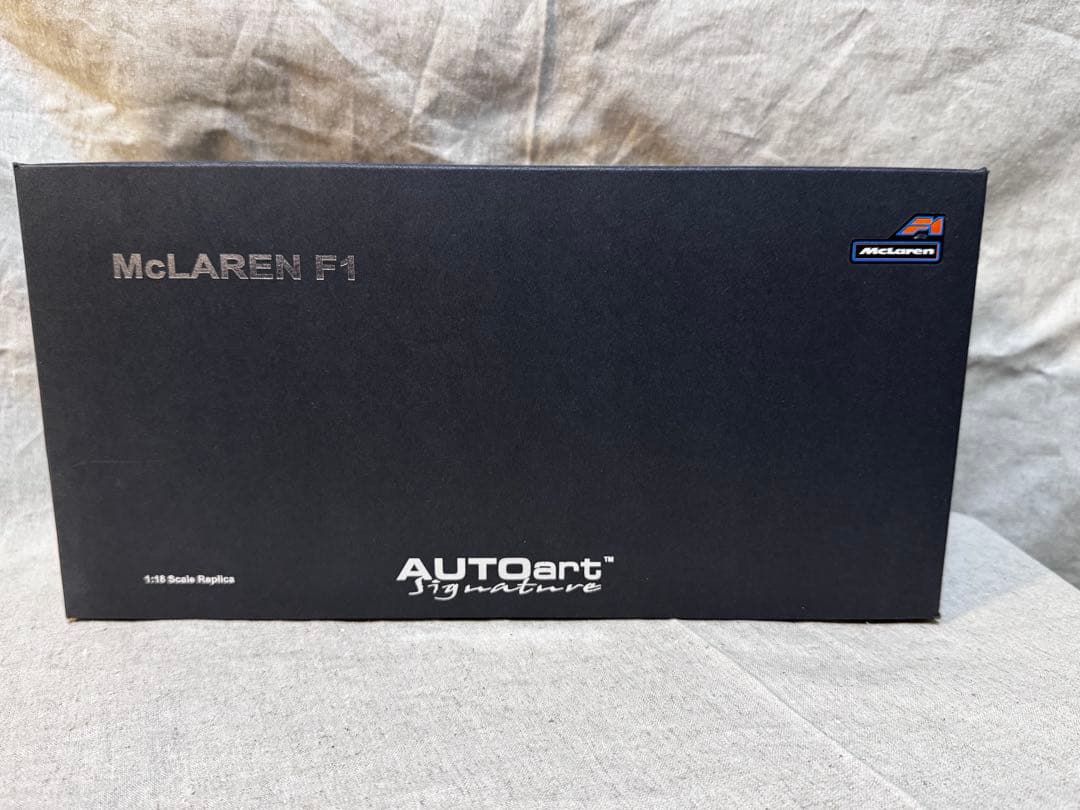 McLaren F1 1/18 ブラック ミニカー