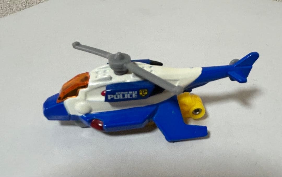 トミカ　ハイパーブルーポリス　ガードランナー