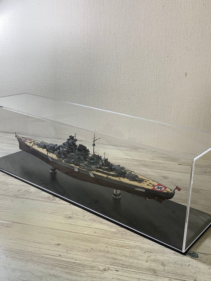 フライホーク1/700ドイツ戦艦ビスマルク　完成品