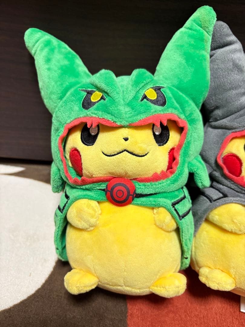 2種セット レックウザのポンチョを着たピカチュウ ポケモン ぬいぐるみ ぽんちょ
