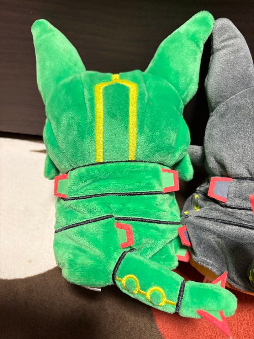 2種セット レックウザのポンチョを着たピカチュウ ポケモン ぬいぐるみ ぽんちょ
