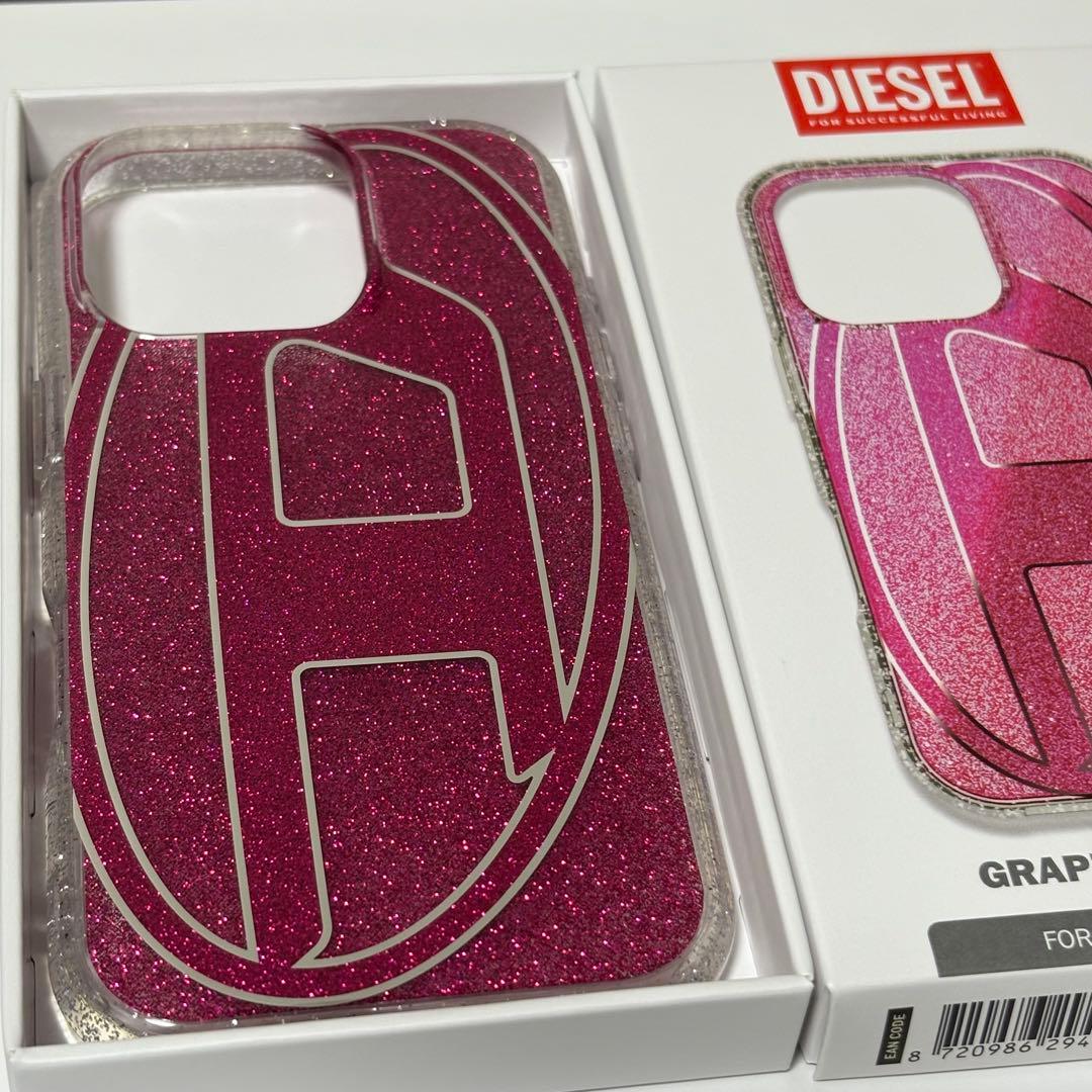 《未使用、美品》DIESEL iPhone16Pro グリッターケース