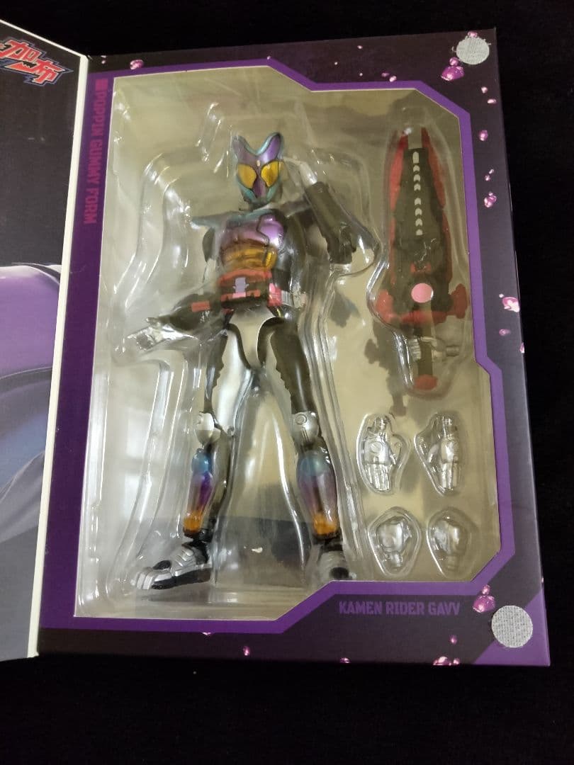 仮面ライダーガヴ　中国バンダイ　アクションフィギュア