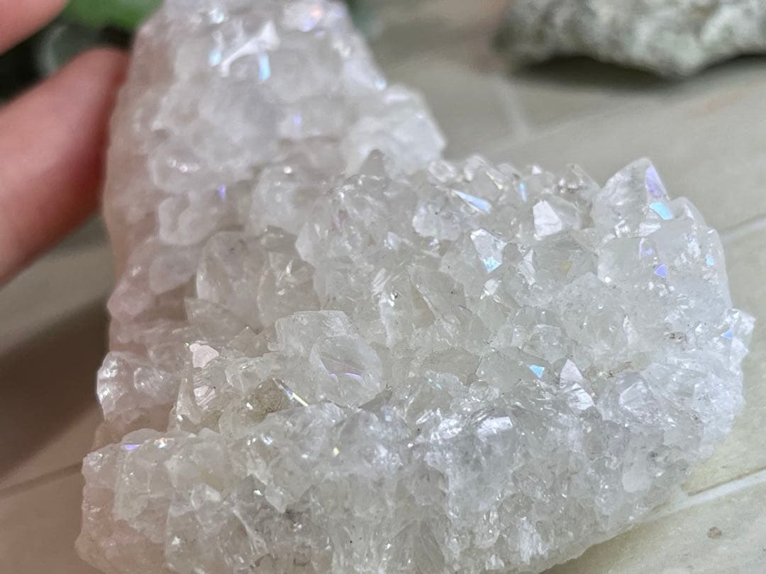 天からの祝福✨　アナンダライト　水晶　レインボークォーツ　原石　クラスター