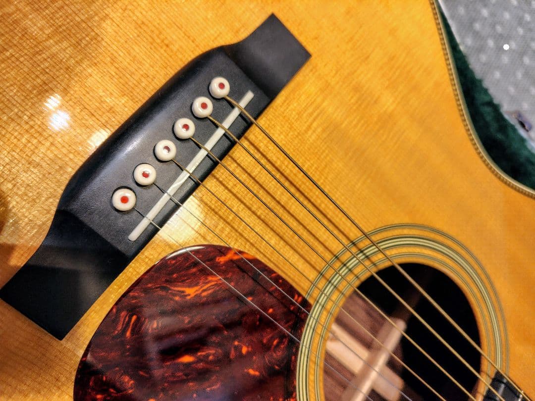 マーチン（Martin）OM28 standard 純正ハードケース付属