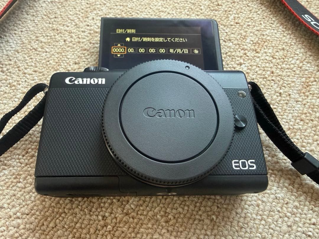 Canon キャノン EOS M100 ダブルズームキット(望遠レンズ付き)