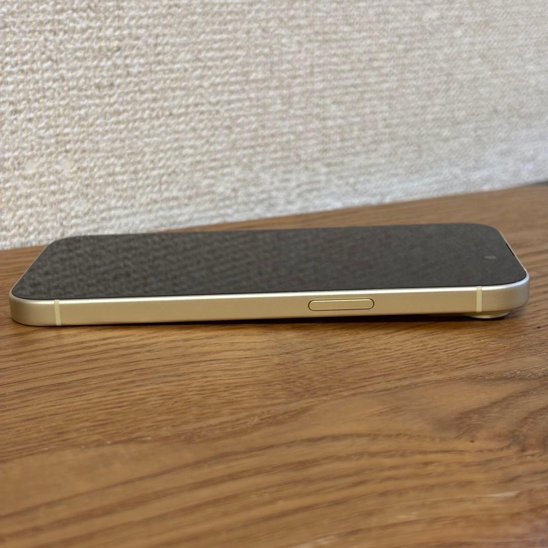 【Mike】出荷7/19 iPhone 15 128GB➕ケース/保護フィ