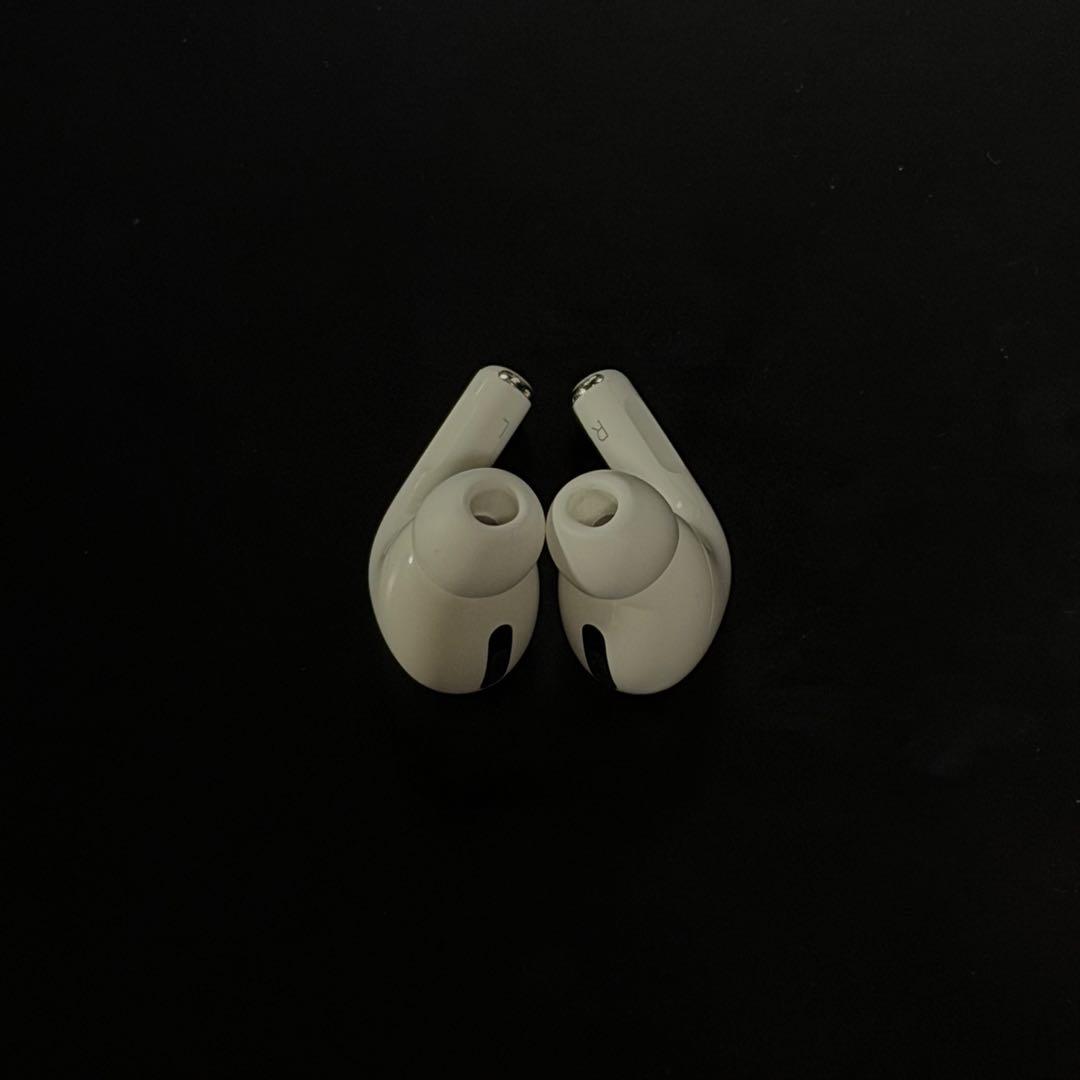 K*u様 Apple AirPods Pro 第一世代