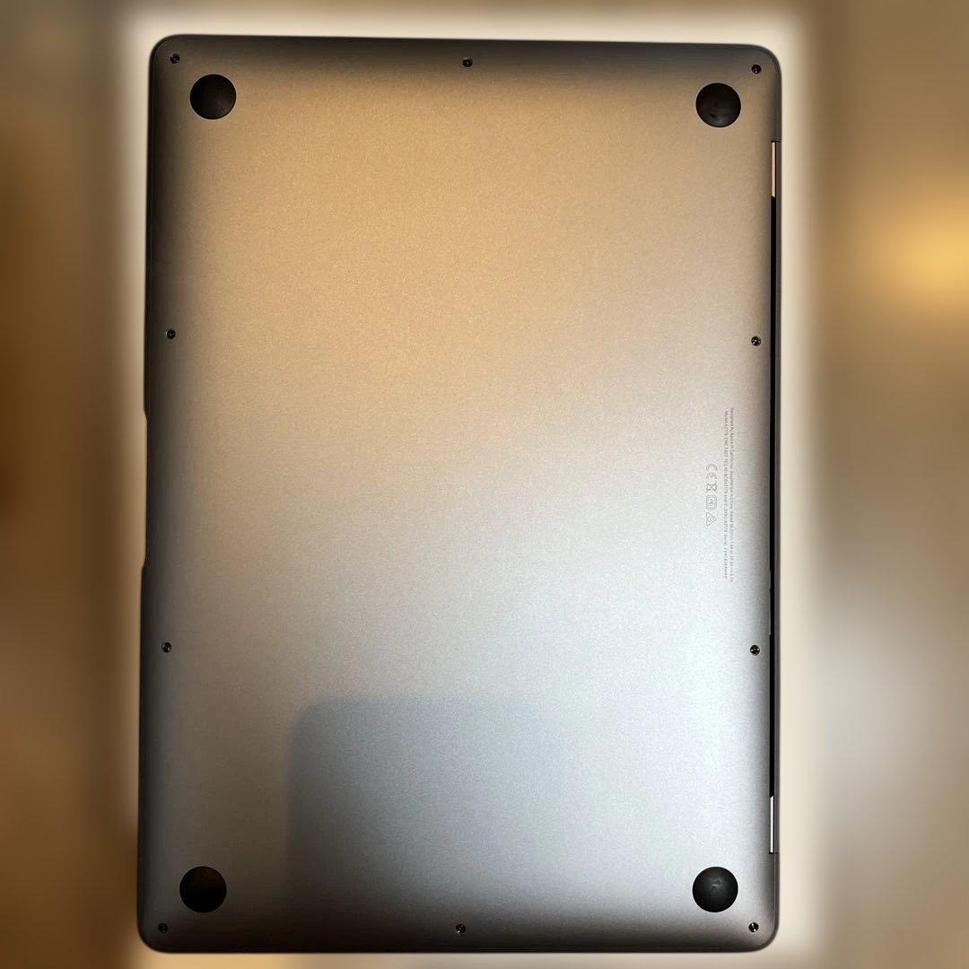 MacBook Air 13インチ　256GB