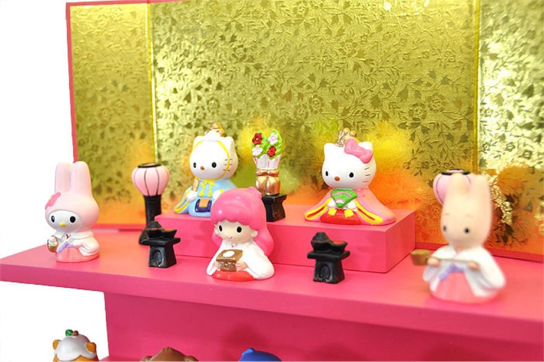【最終値下げ】【新品未使用.激レア限定品】ハローキティ雛　吉徳大光　ひな祭り