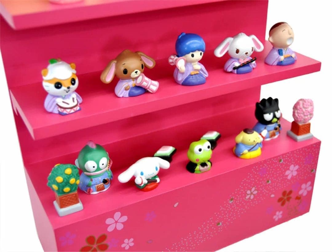 【最終値下げ】【新品未使用.激レア限定品】ハローキティ雛　吉徳大光　ひな祭り