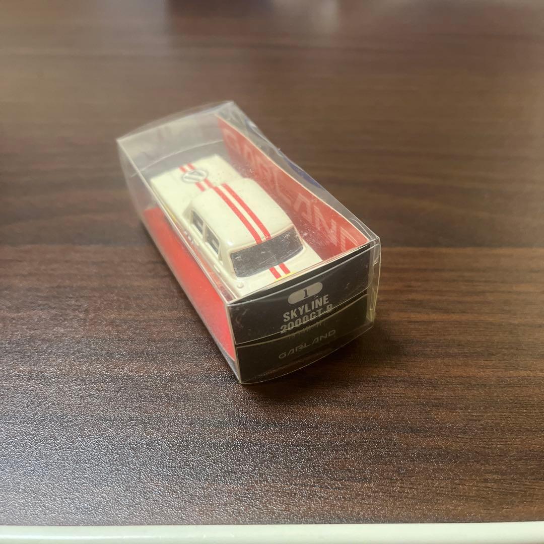 スカイラインS54B&KPGC10ガーランド製で希少、絶版。