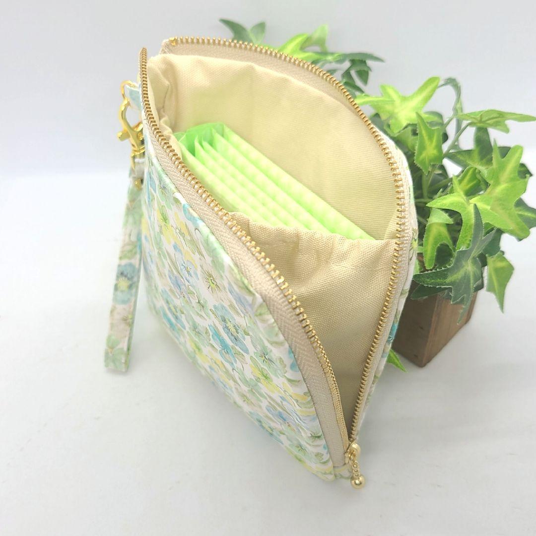 ピカピカ◎Handmade L字型ファスナーポーチ❣️◎４点セット