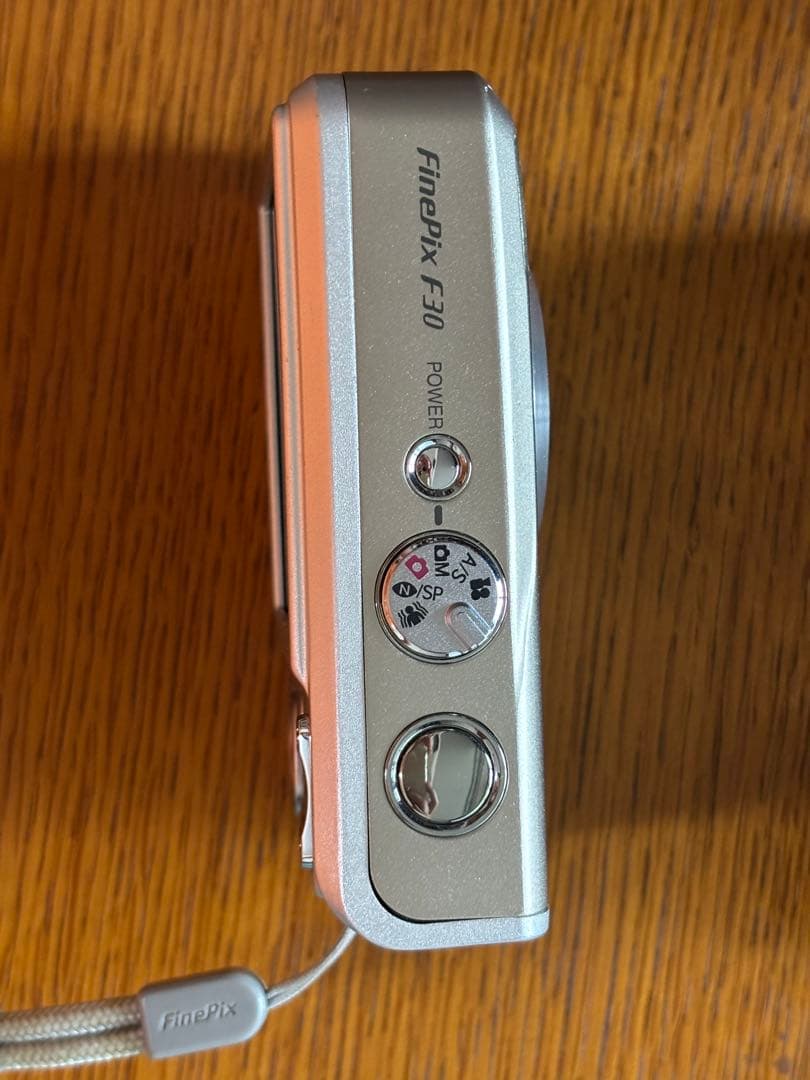【美品】FUJIFILM FINEPIX F30 平成レトロ