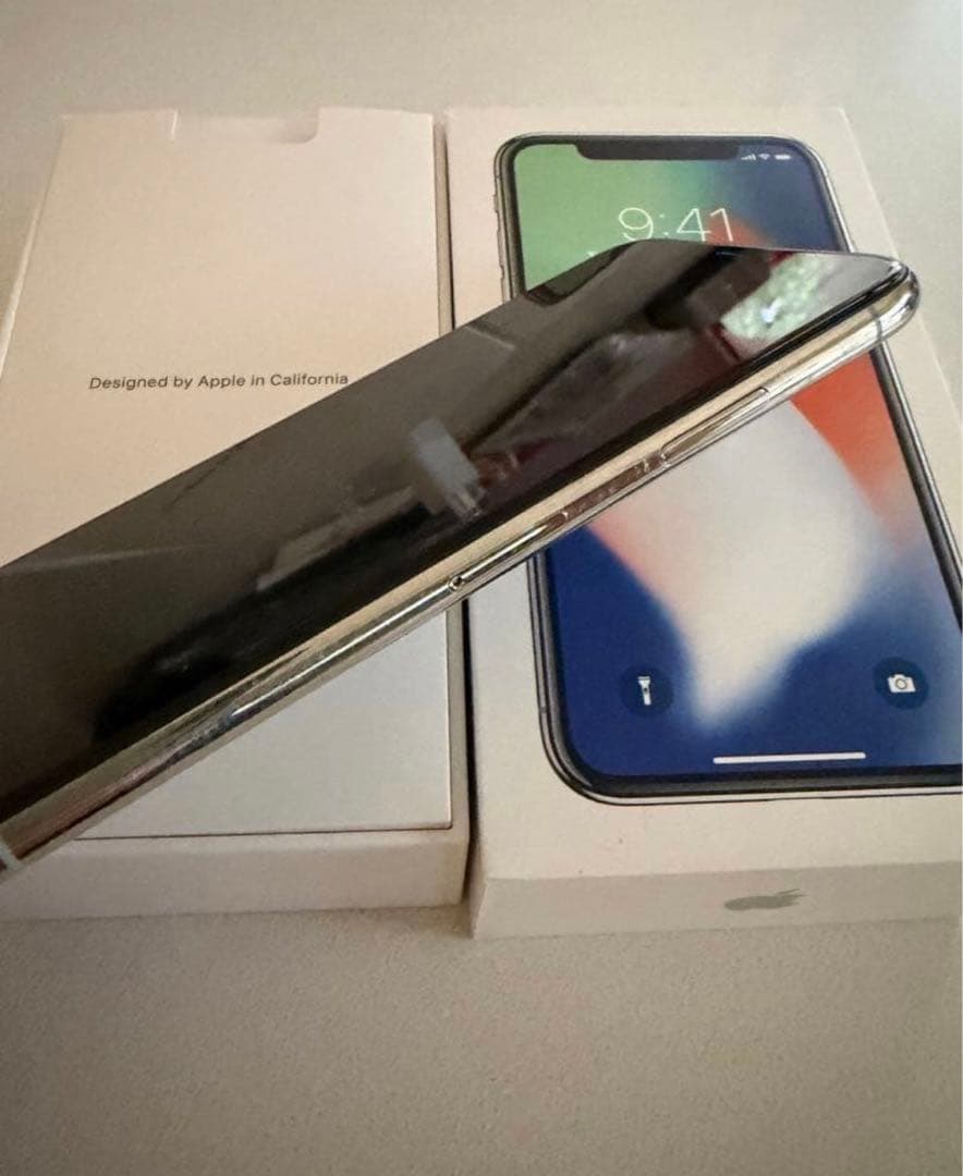 iPhoneX シルバー　スマートフォン 256GB