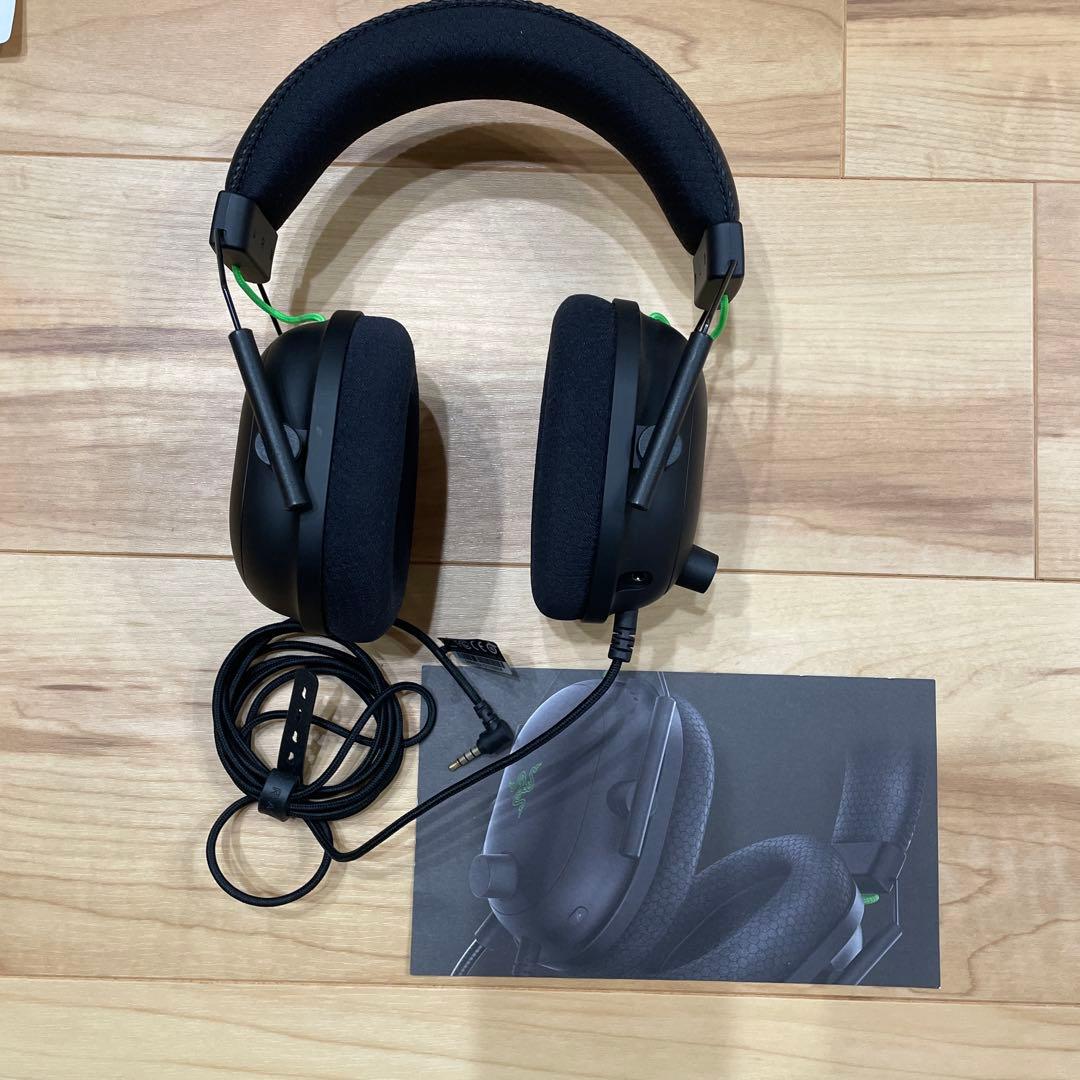 Razer BLACKSHARK V2 ゲーミングヘッドセット