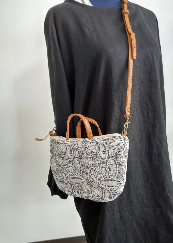 マロンメル様 /jungle reliefジャングルレリーフグレイミニラウンド