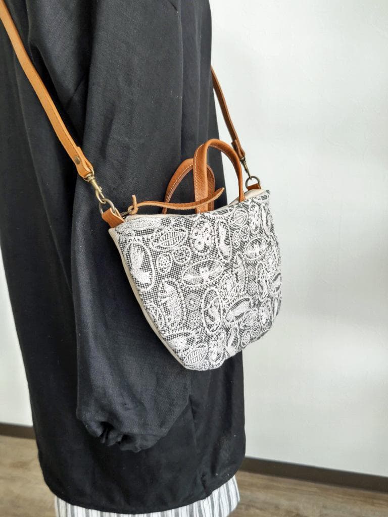 マロンメル様 /jungle reliefジャングルレリーフグレイミニラウンド