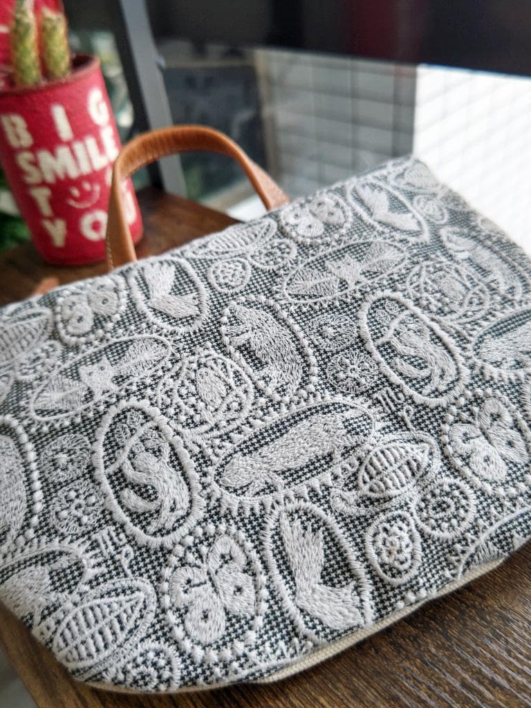 マロンメル様 /jungle reliefジャングルレリーフグレイミニラウンド