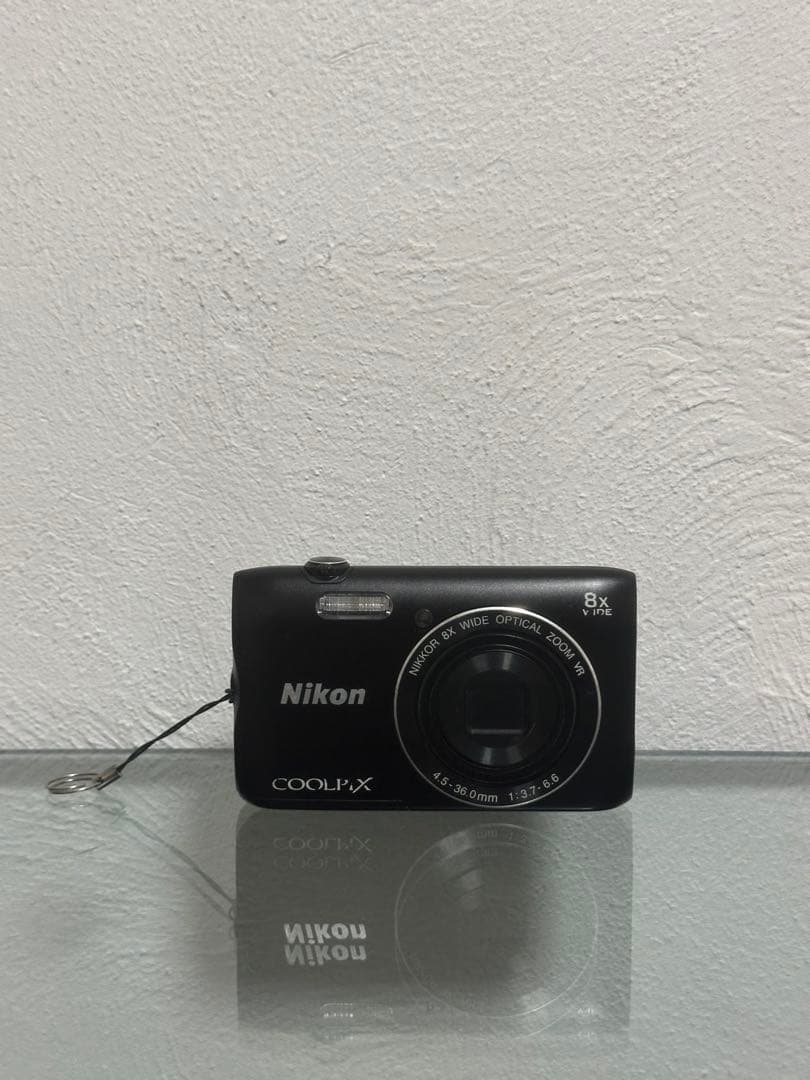 Nikon COOLPIX デジタルカメラ 8x