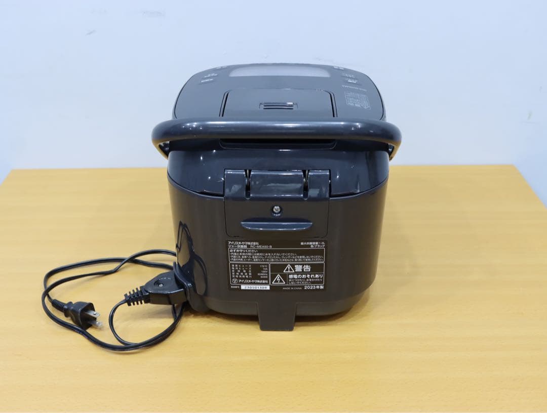 アイリスオーヤマ 炊飯器 5.5合 マイコン式 2023年 ブラック 黒