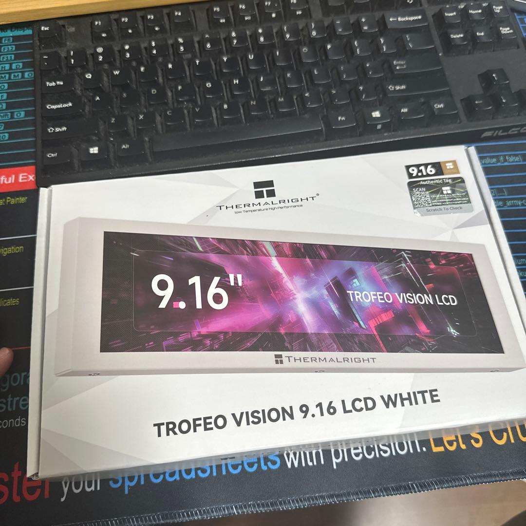 TROFEO VISION LCD IPS フルカラー LCD 9.16インチ