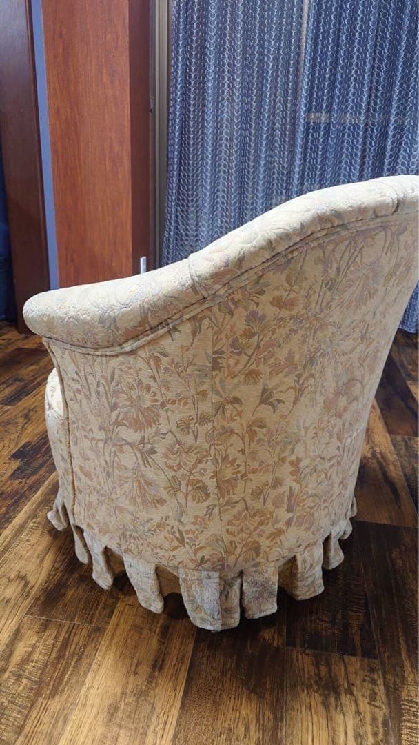 週末セール【新品・未使用】美品 横浜ダニエル ティファニーアームチェア 布張り