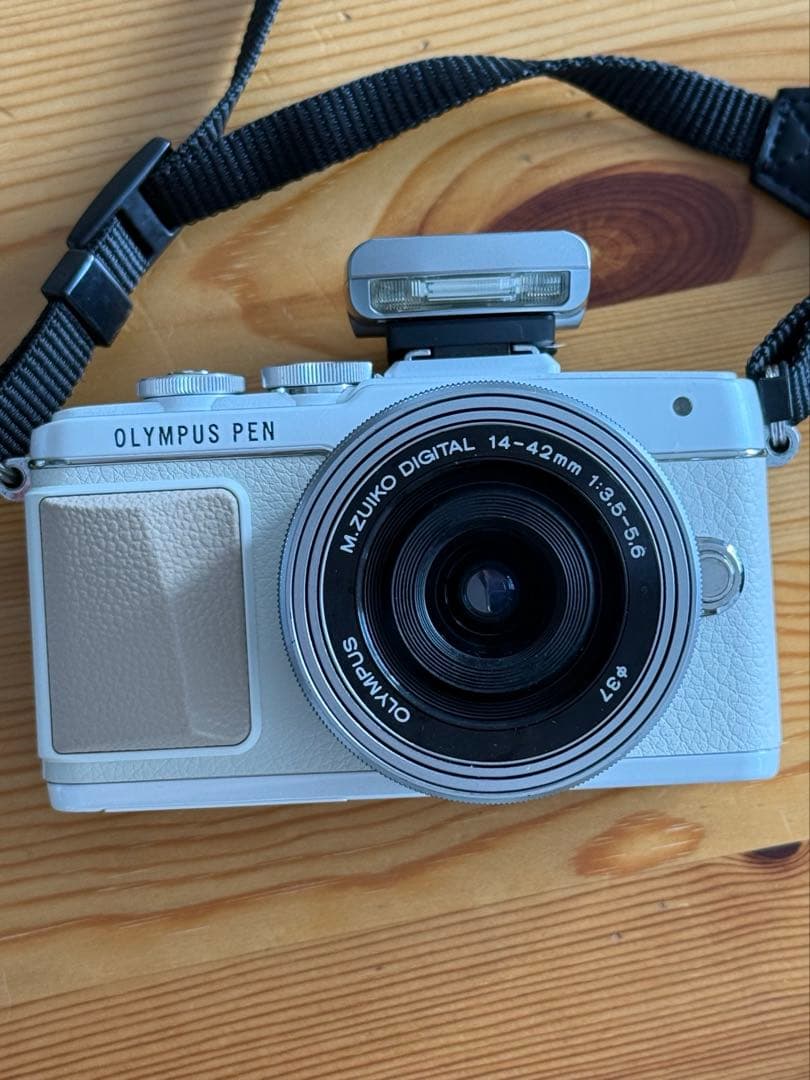 【美品】OLYMPUS PEN Lite E-PL7